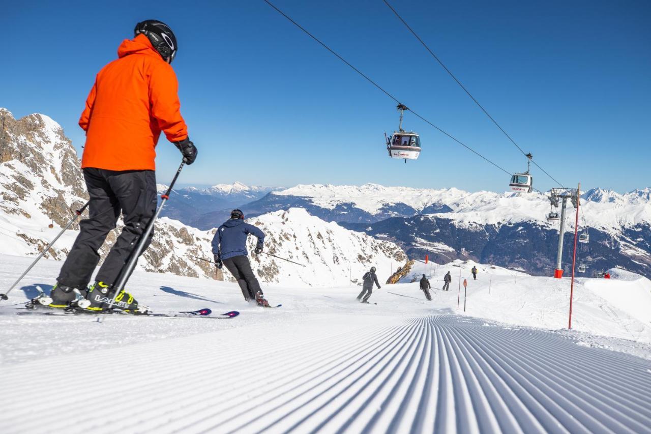 Hotel Les Merisiers 3*
