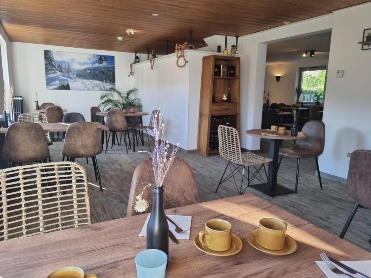 Hotel Les Merisiers 3*